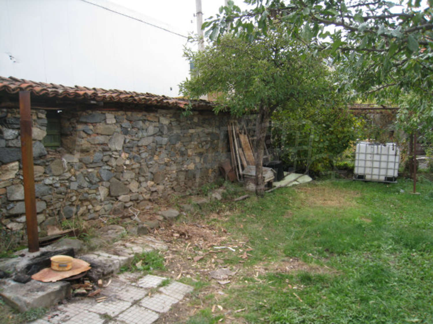 Gallery Picture 12