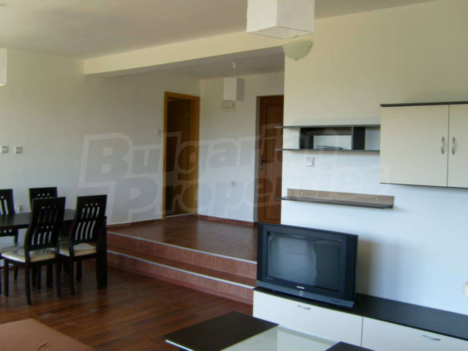 Gallery Picture 14