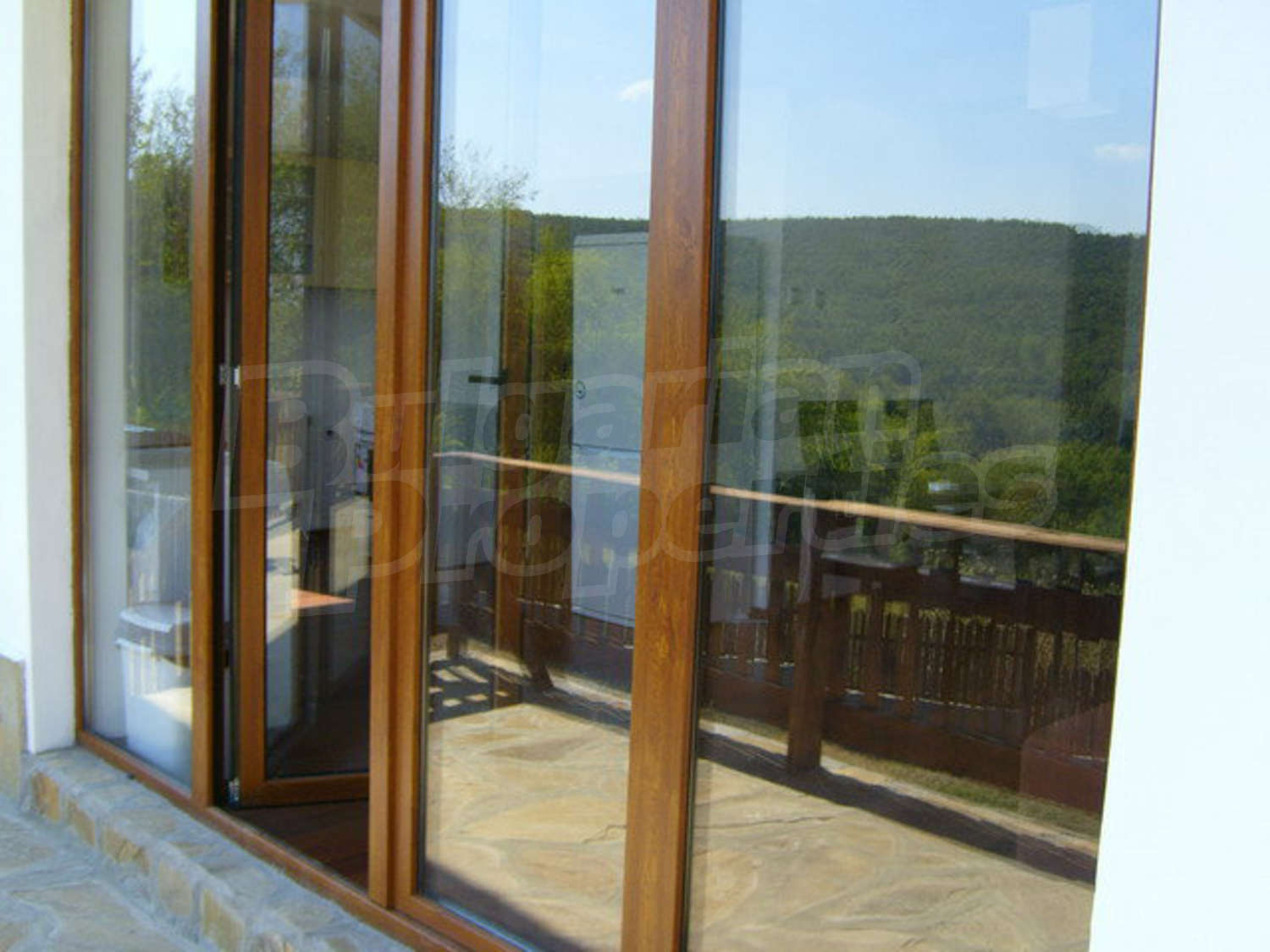 Gallery Picture 33