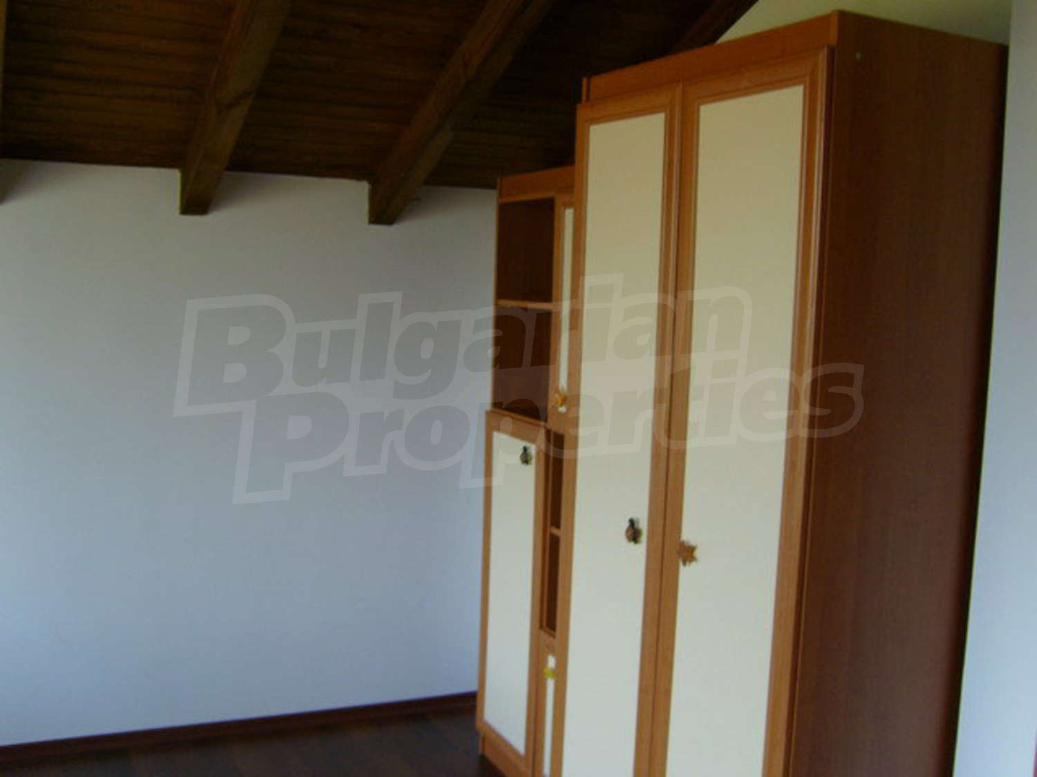 Gallery Picture 48