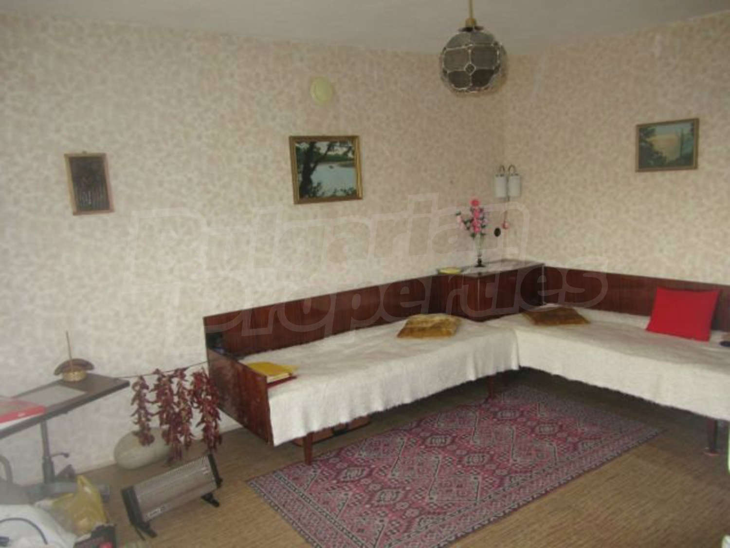 Gallery Picture 9