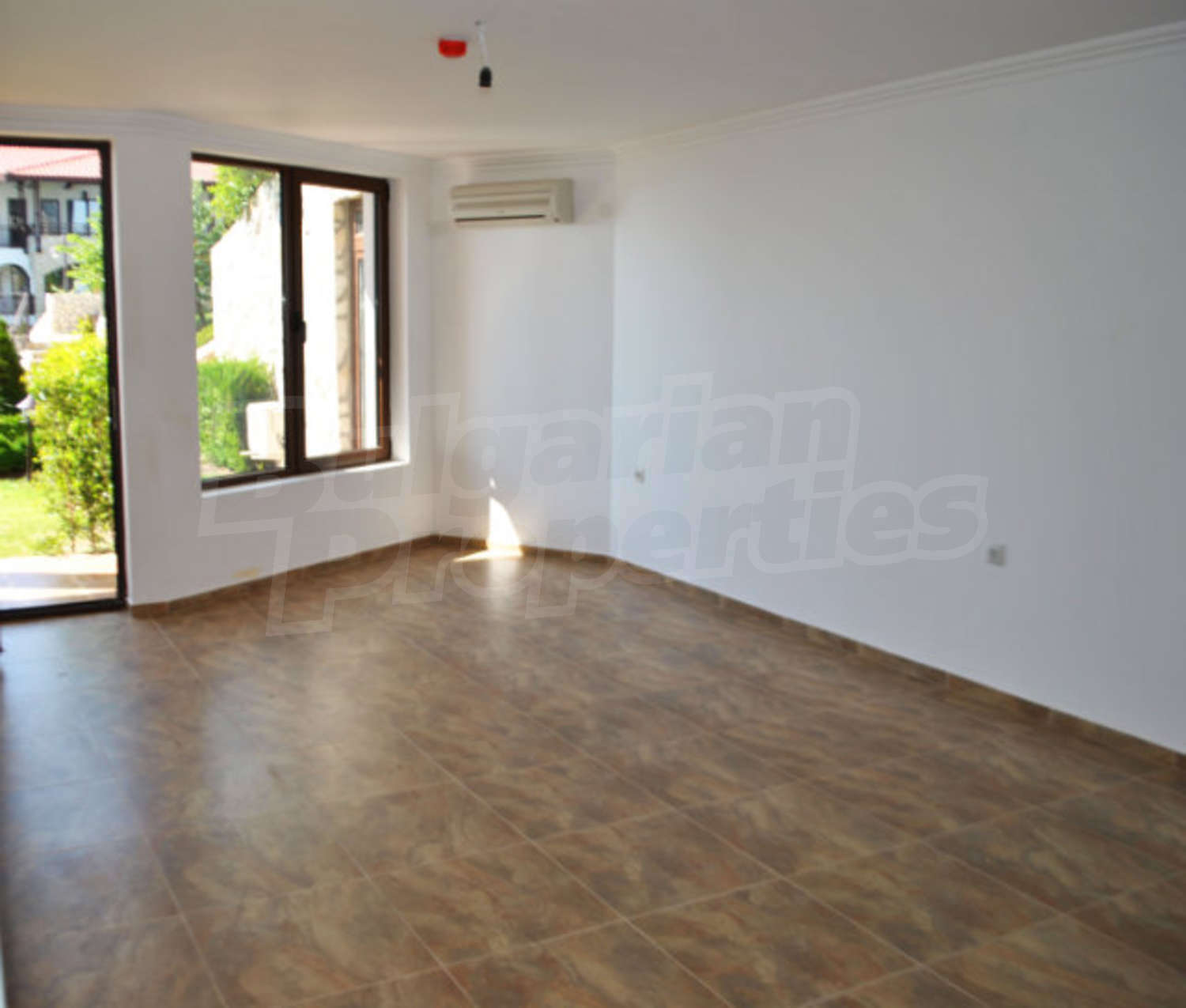 Gallery Picture 6