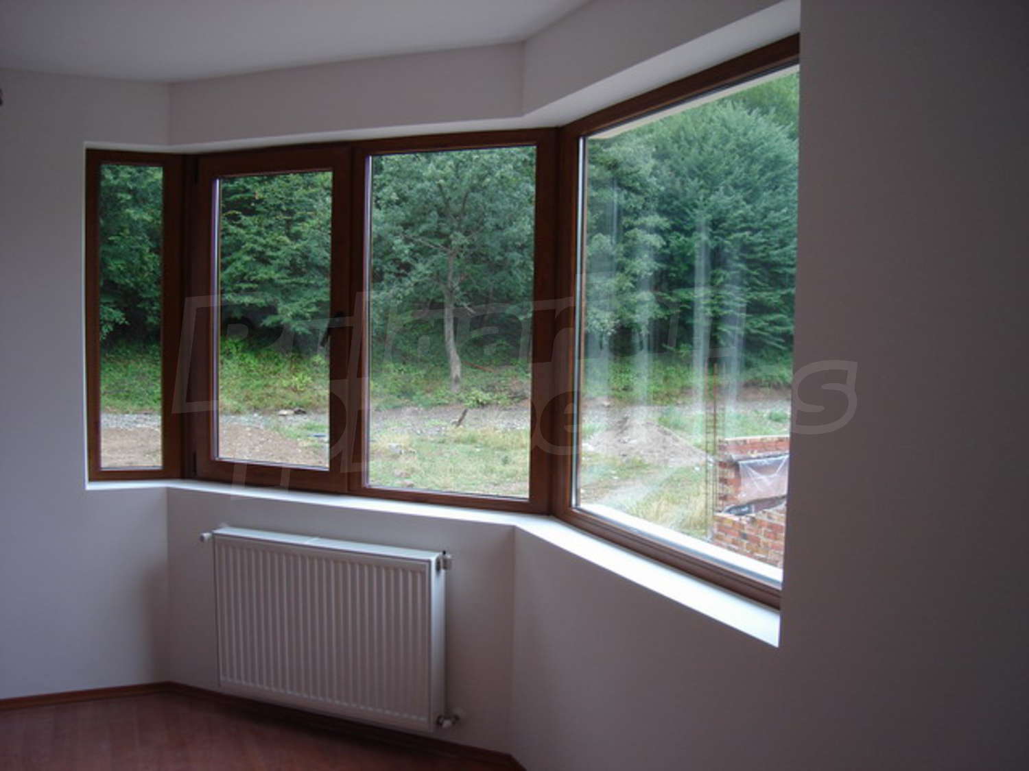 Gallery Picture 5