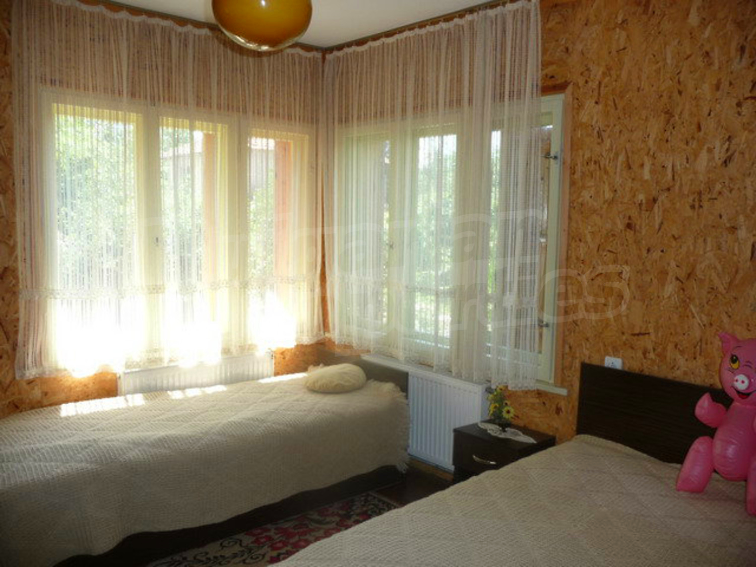Gallery Picture 6