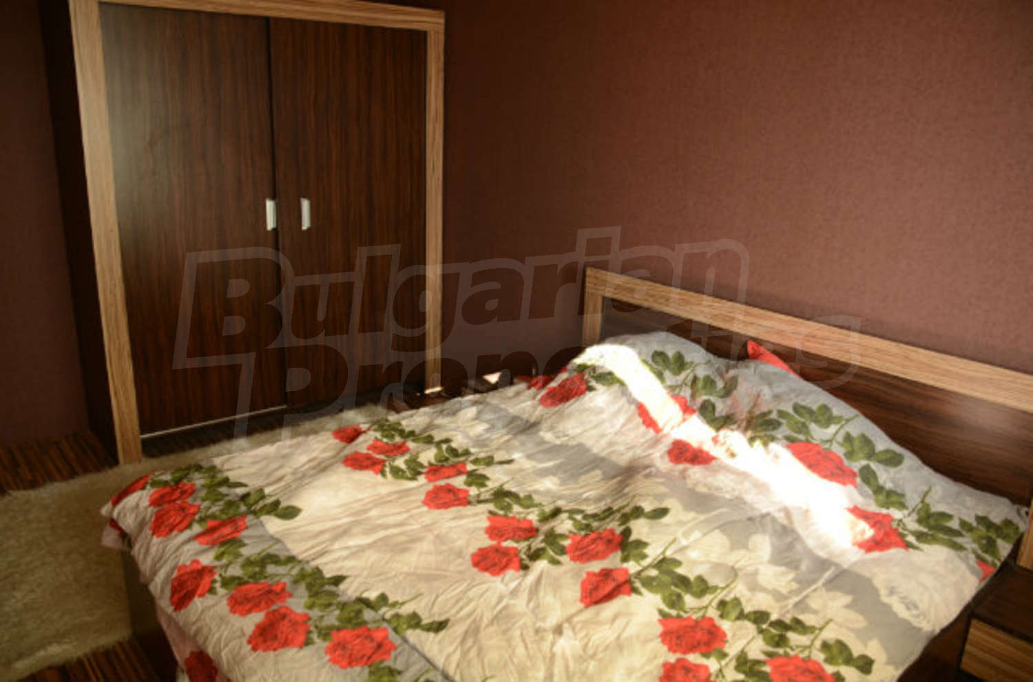 Gallery Picture 35