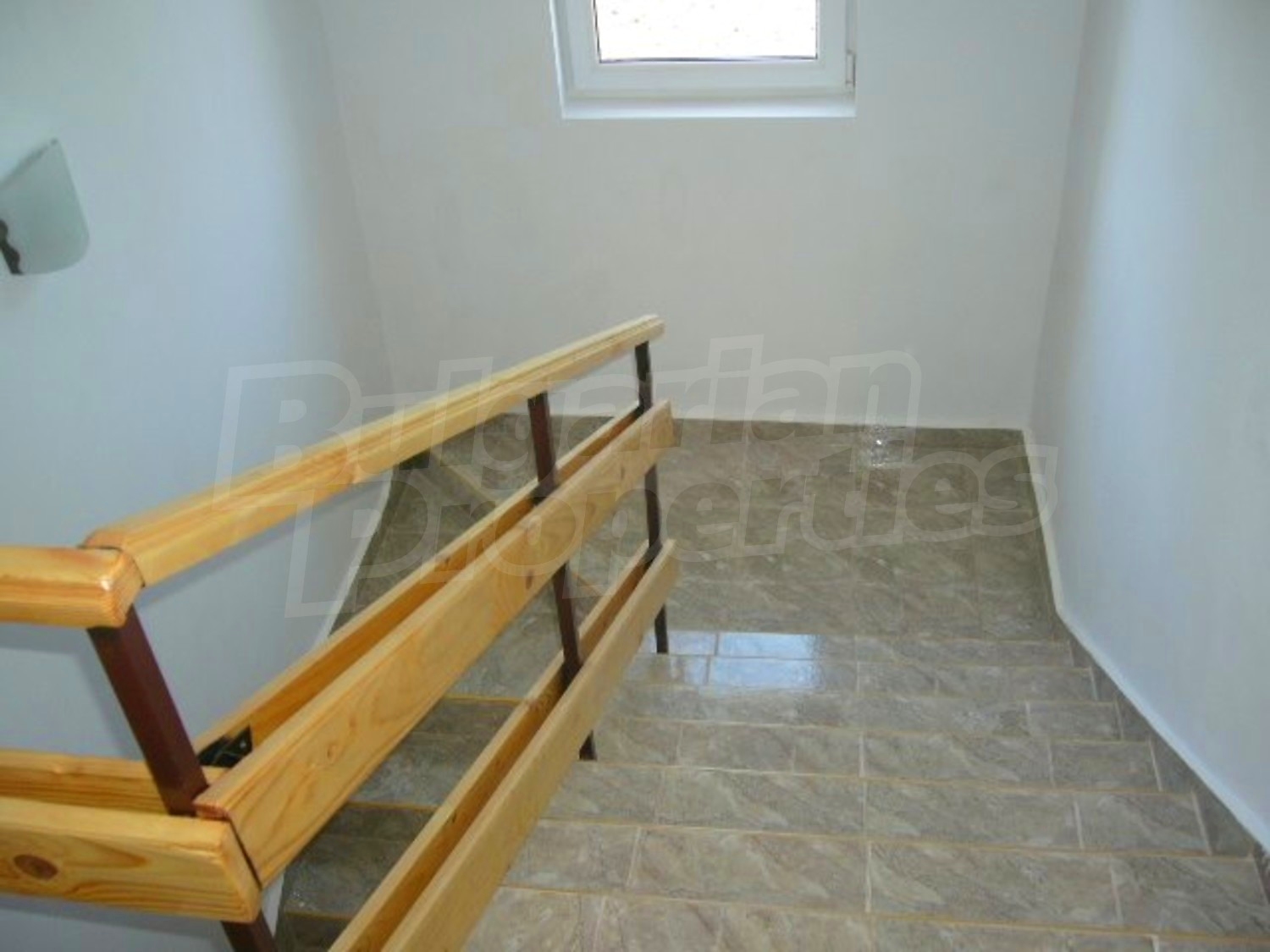Gallery Picture 8