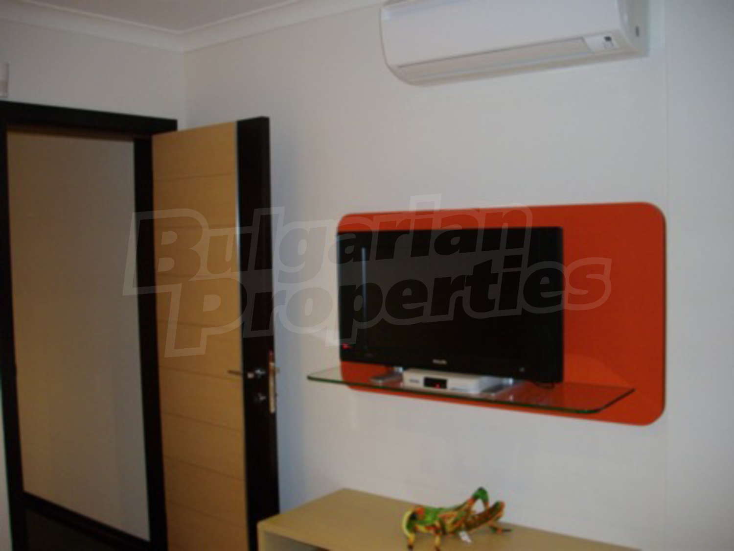 Gallery Picture 14