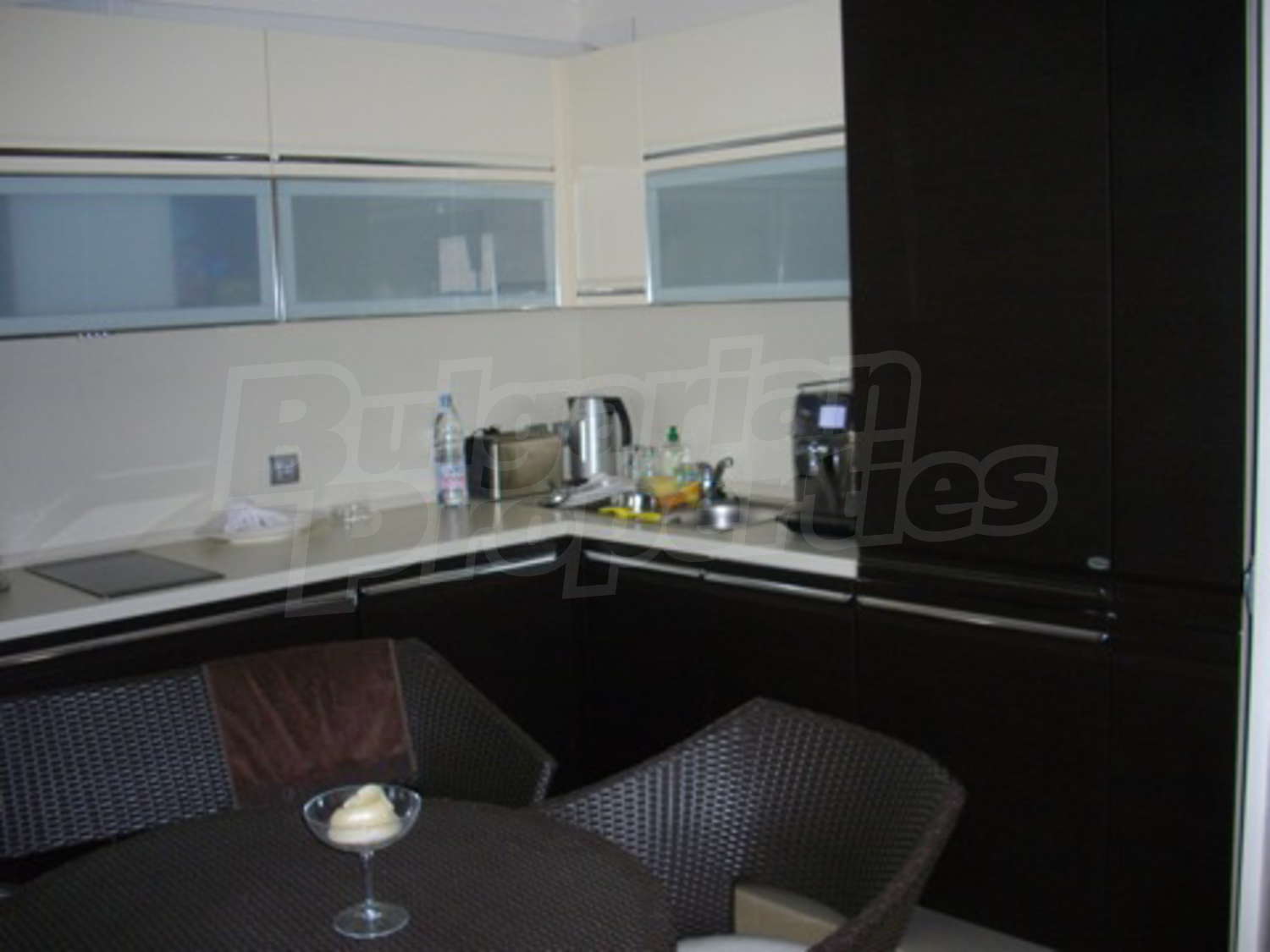 Gallery Picture 5