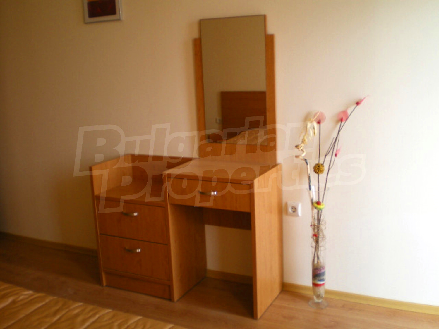 Gallery Picture 7