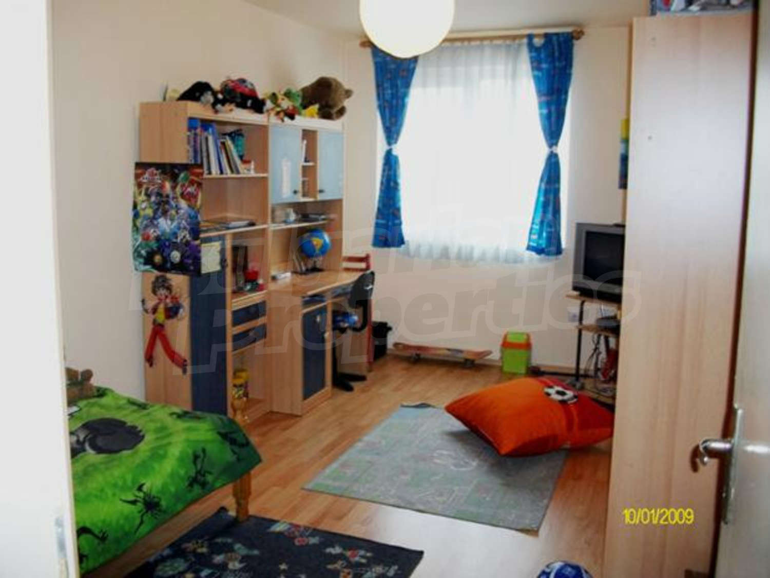 Gallery Picture 10