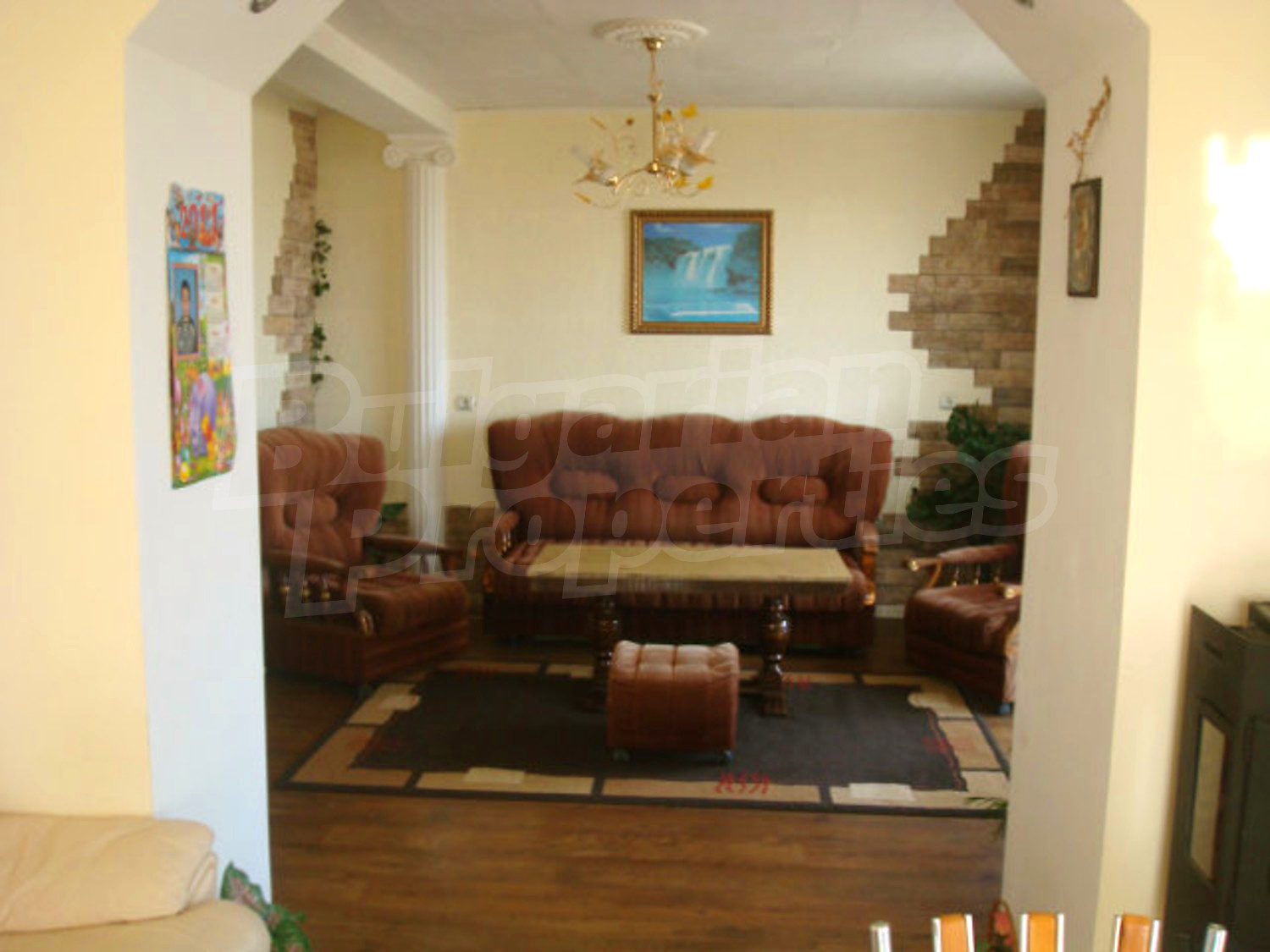 Gallery Picture 12