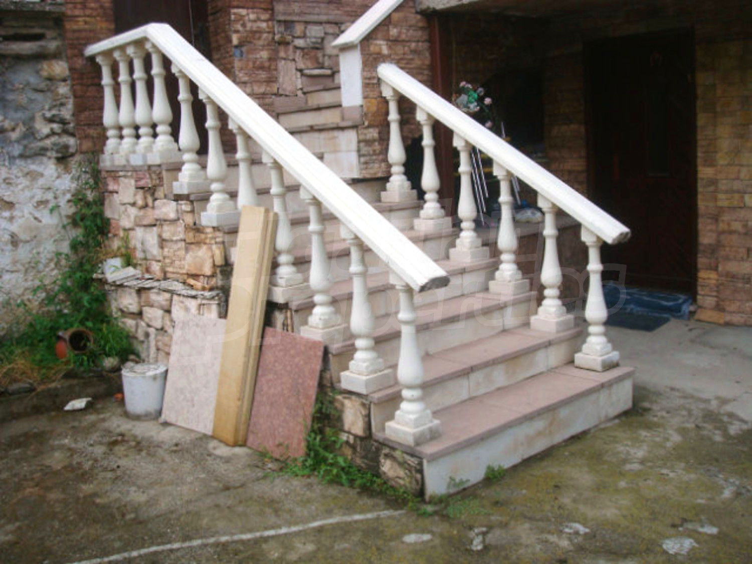 Gallery Picture 16