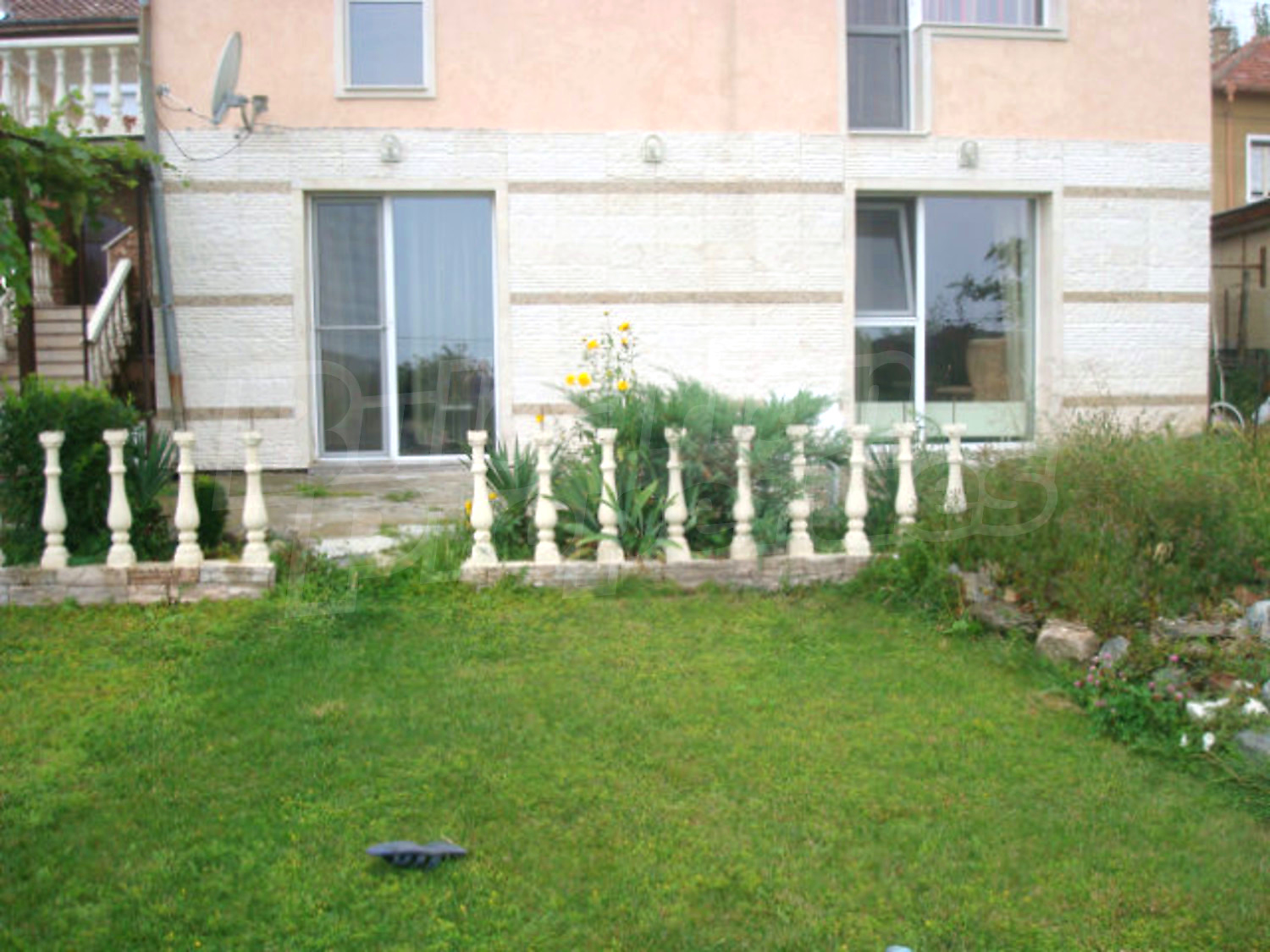 Gallery Picture 26