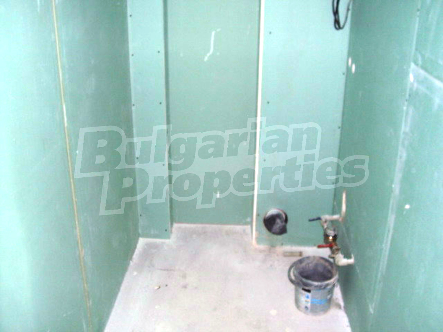 Gallery Picture 32