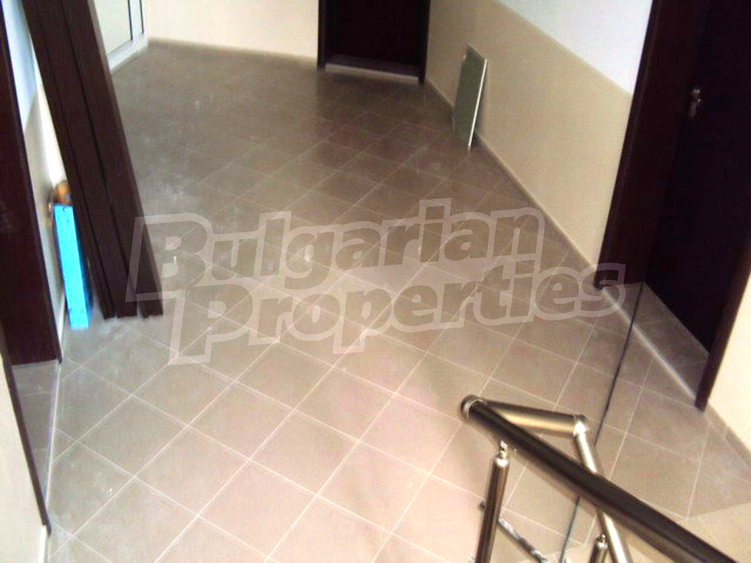 Gallery Picture 37