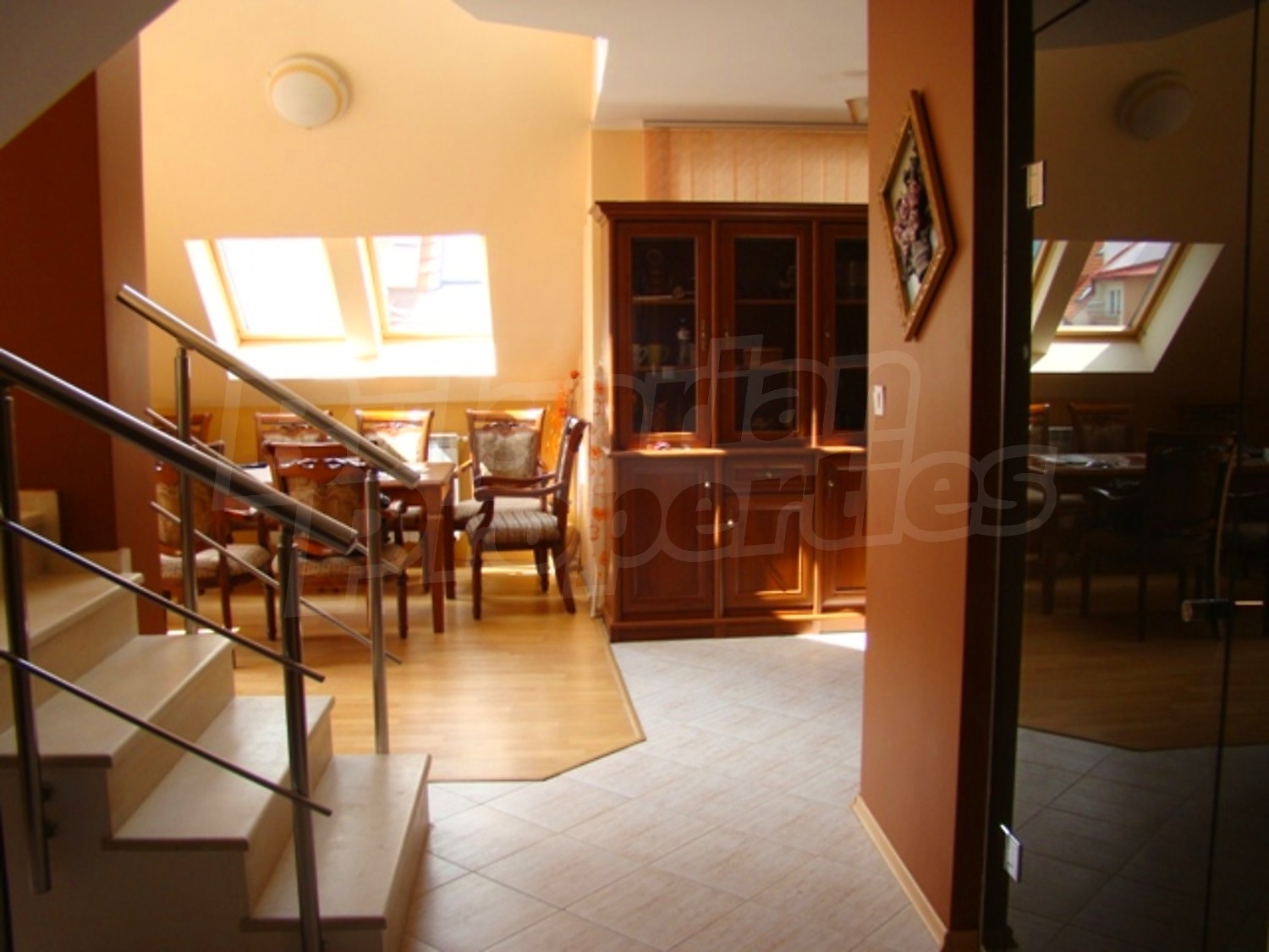 Gallery Picture 10