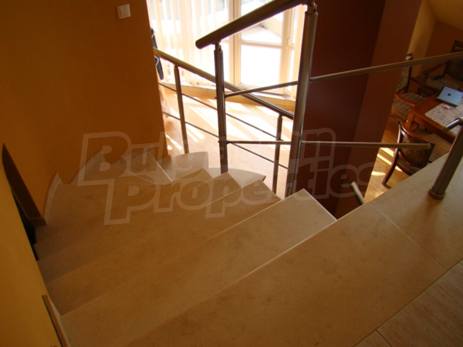 Gallery Picture 30