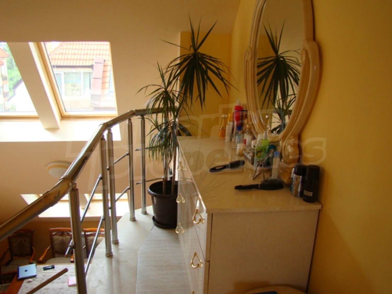 Gallery Picture 33