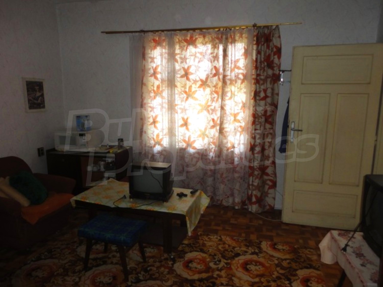 Gallery Picture 10