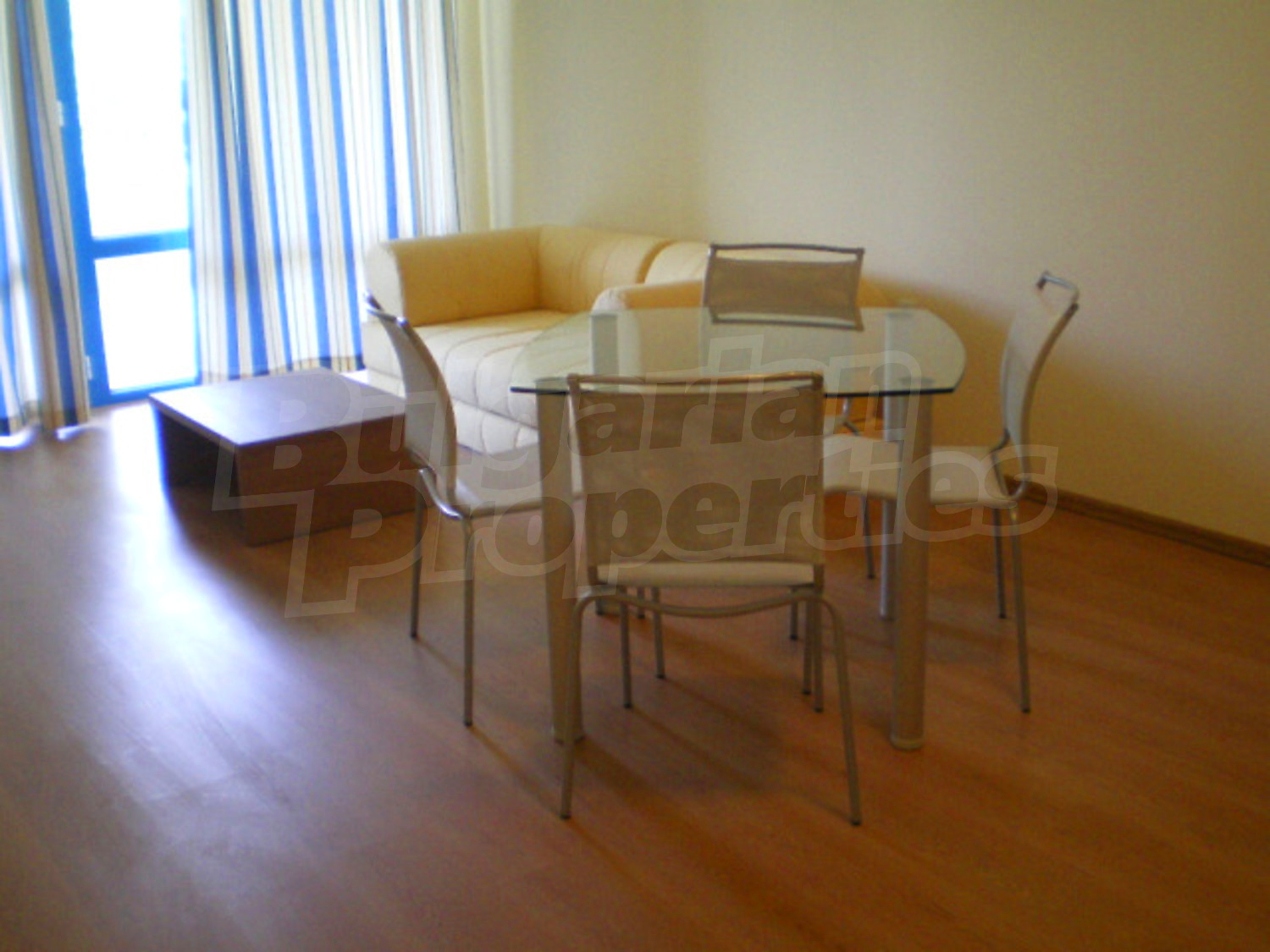 Gallery Picture 6