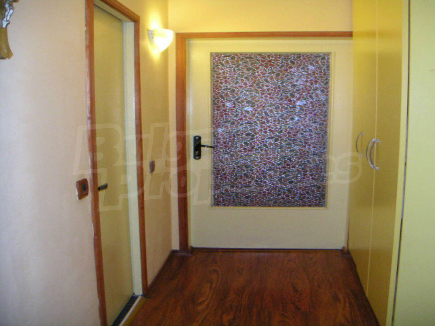 Gallery Picture 4