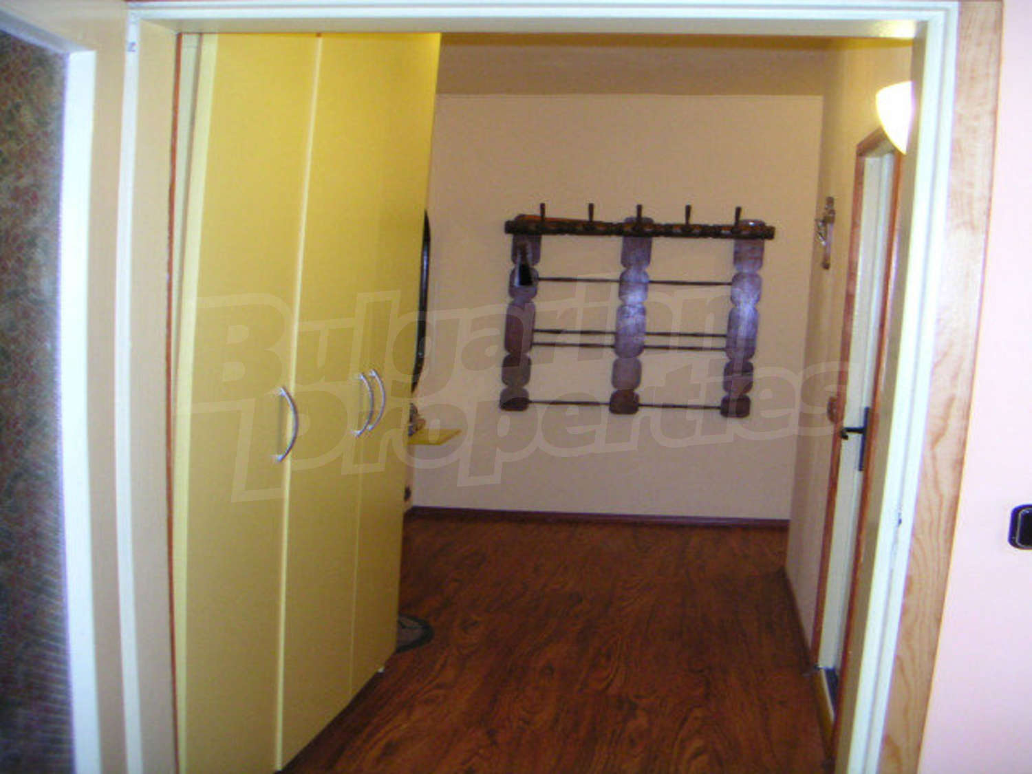 Gallery Picture 5