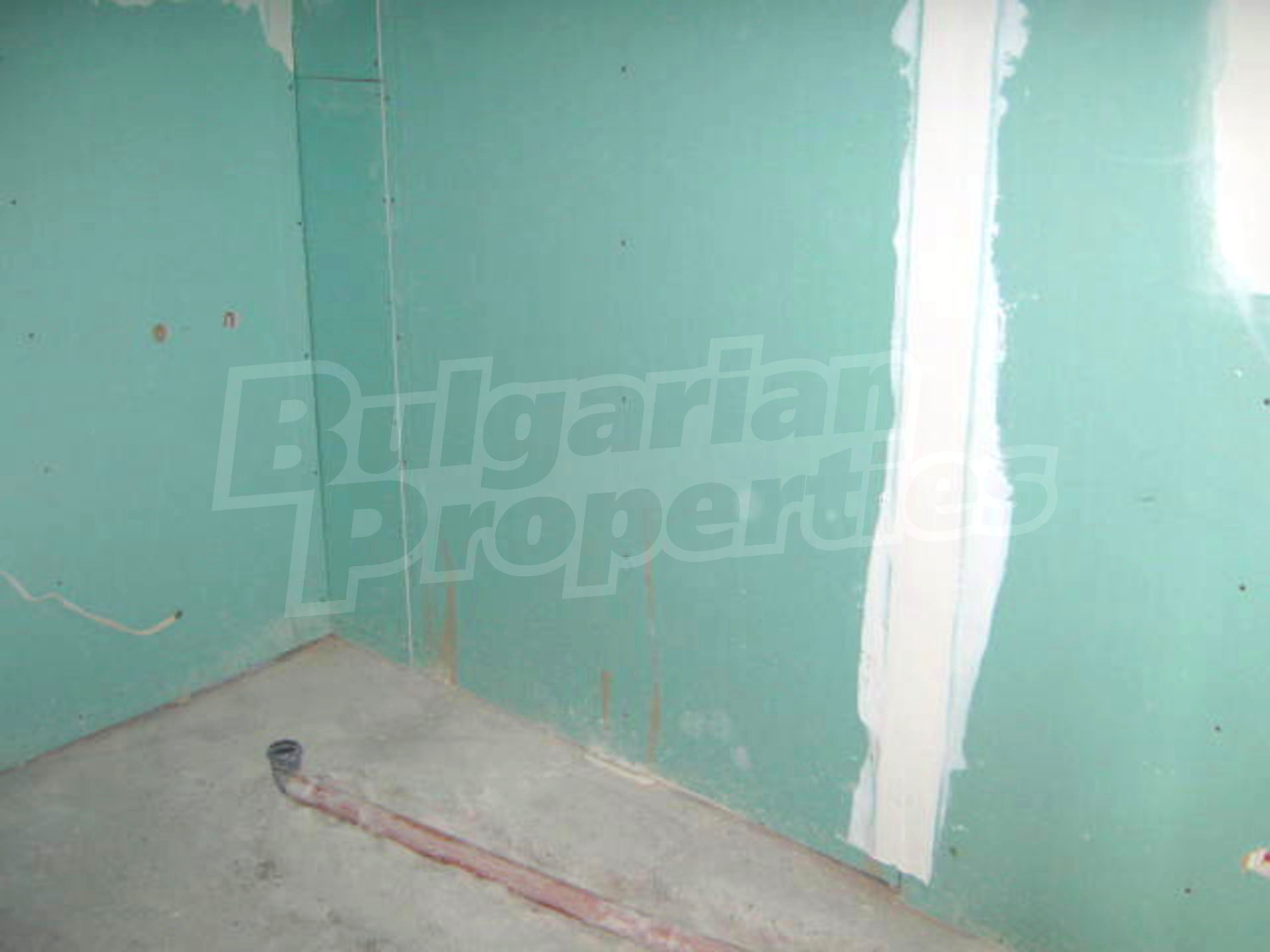 Gallery Picture 13