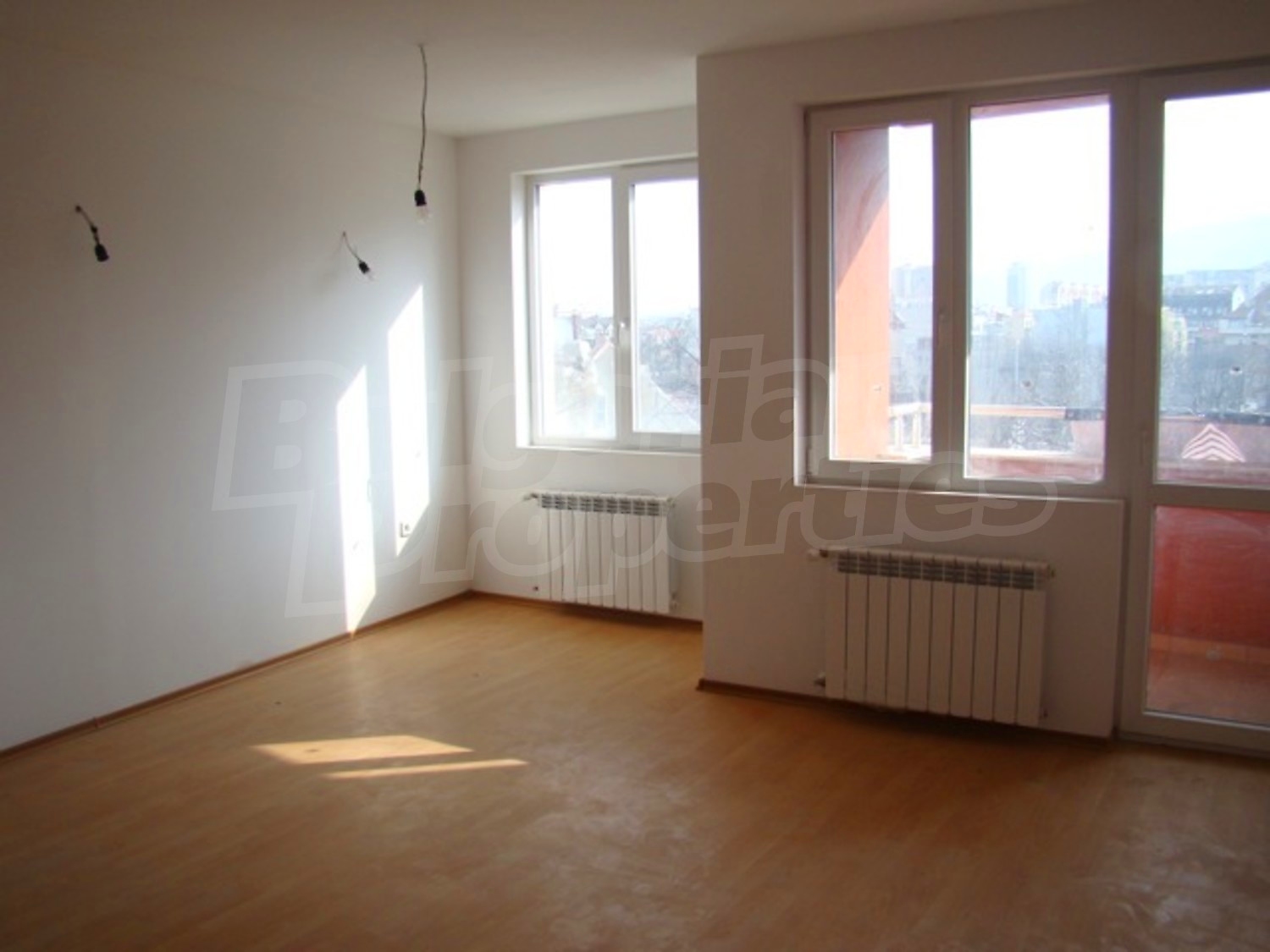 Gallery Picture 12