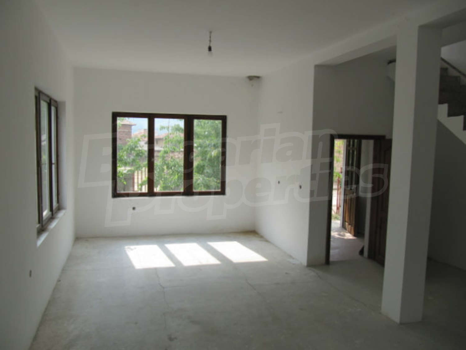 Gallery Picture 12