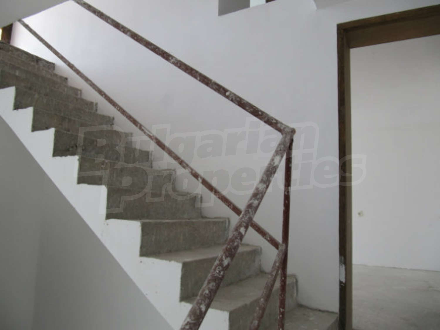 Gallery Picture 15