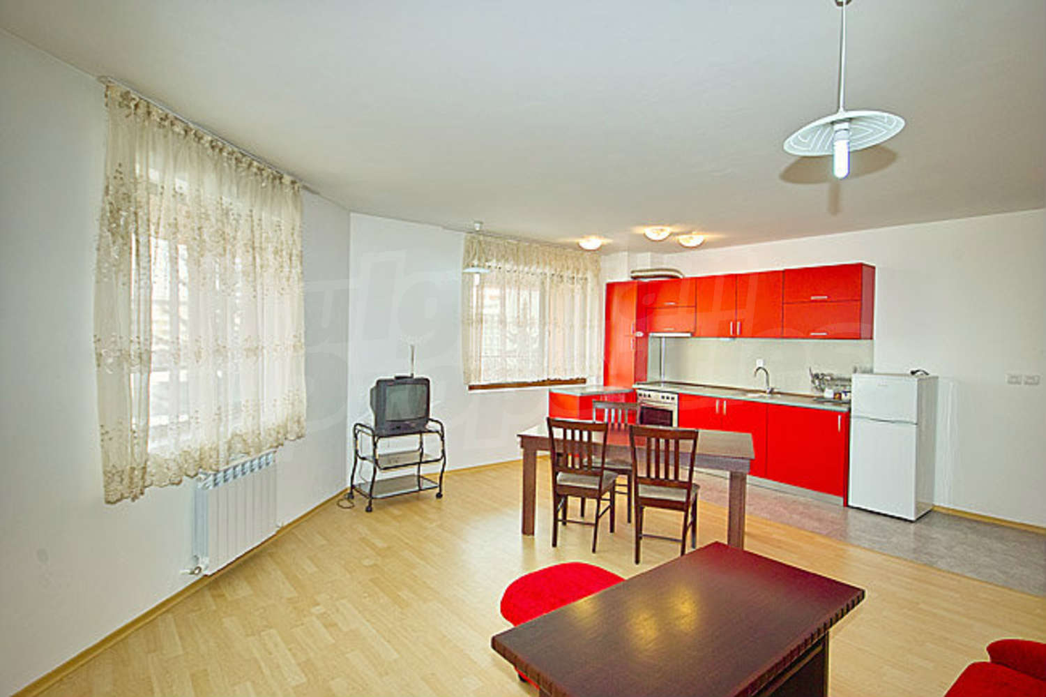 Gallery Picture 3