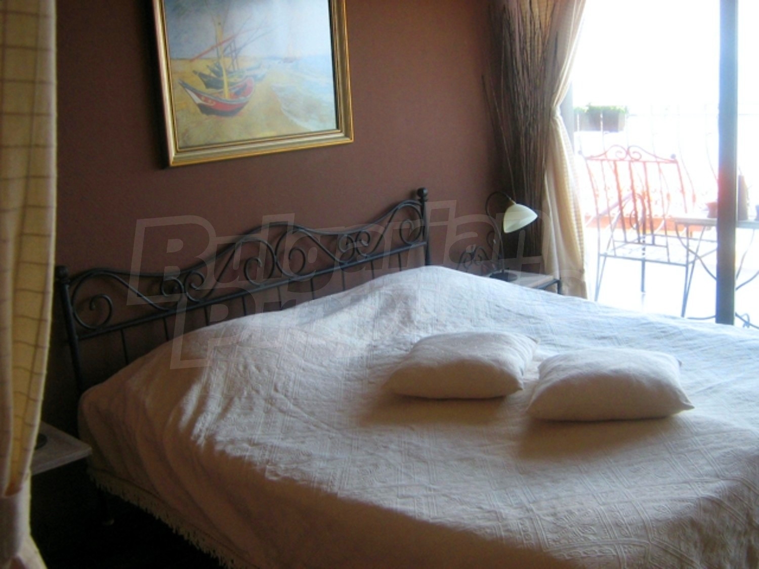 Gallery Picture 23