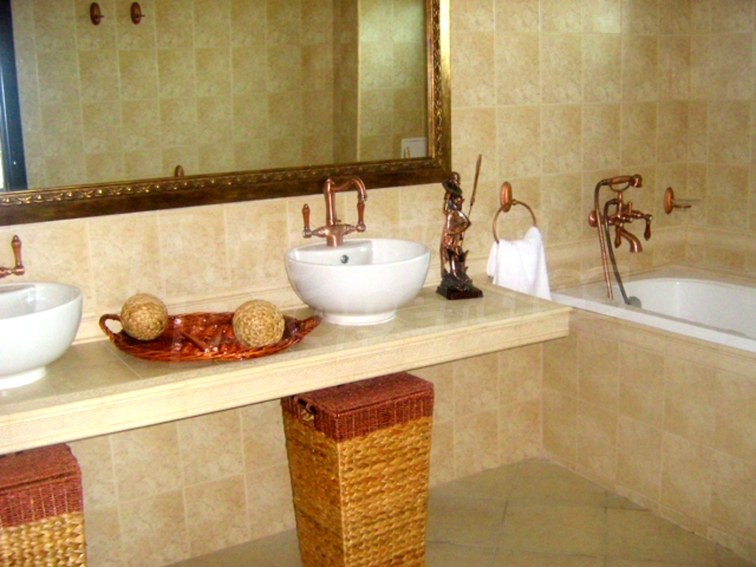 Gallery Picture 25