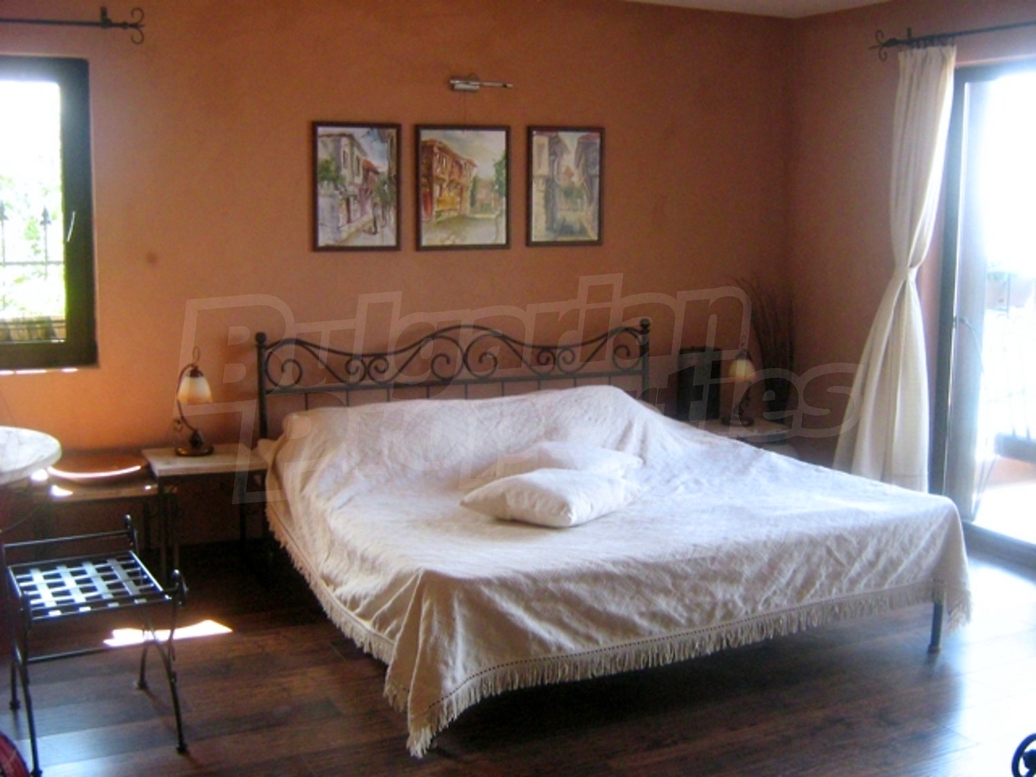 Gallery Picture 26