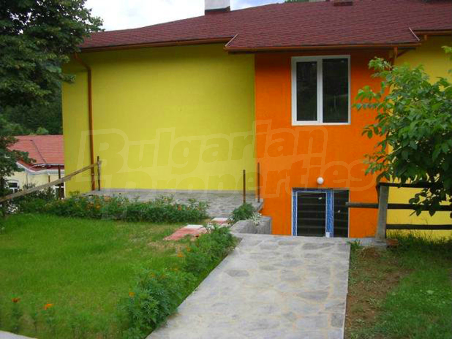 Gallery Picture 17
