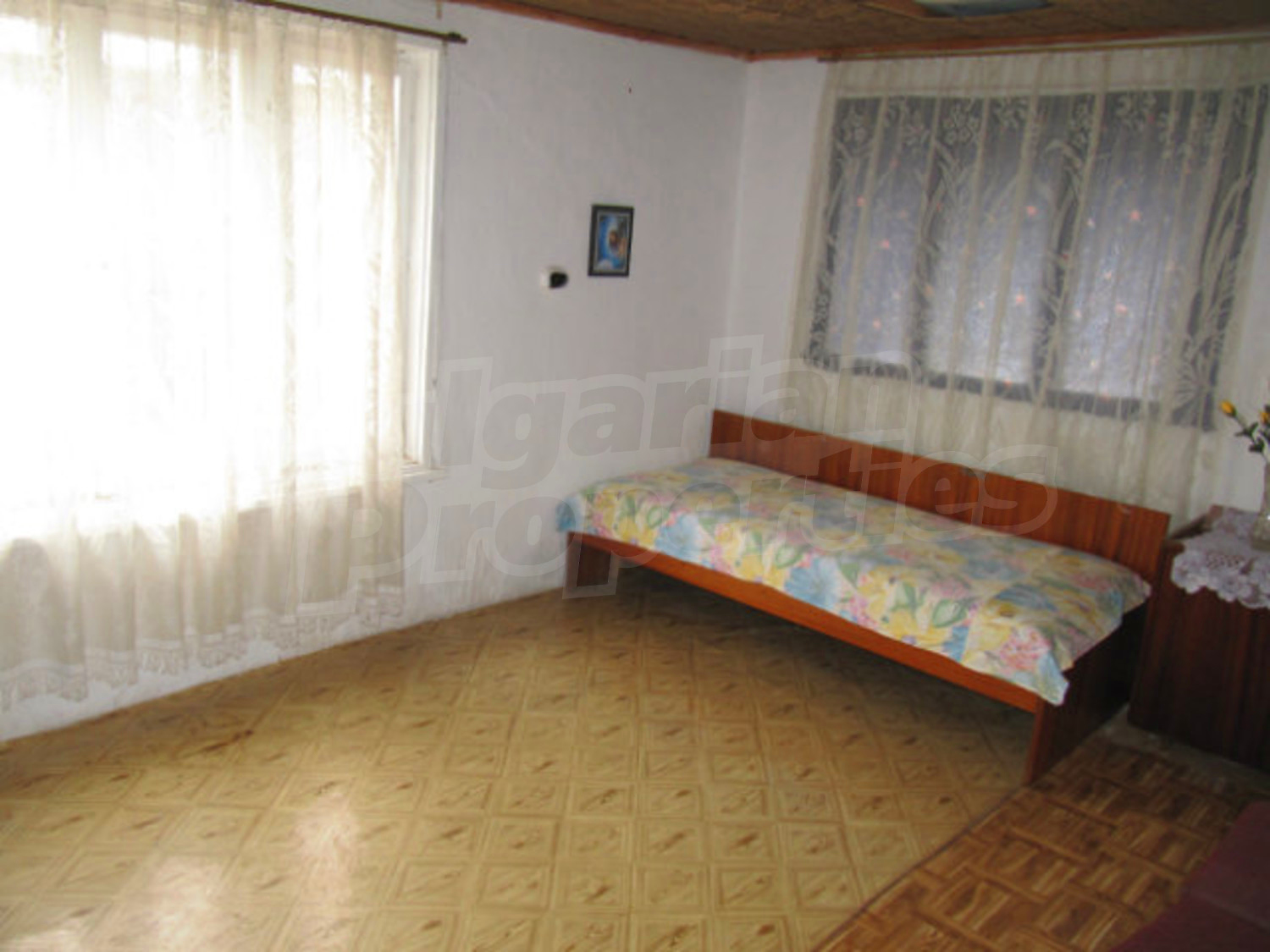 Gallery Picture 24