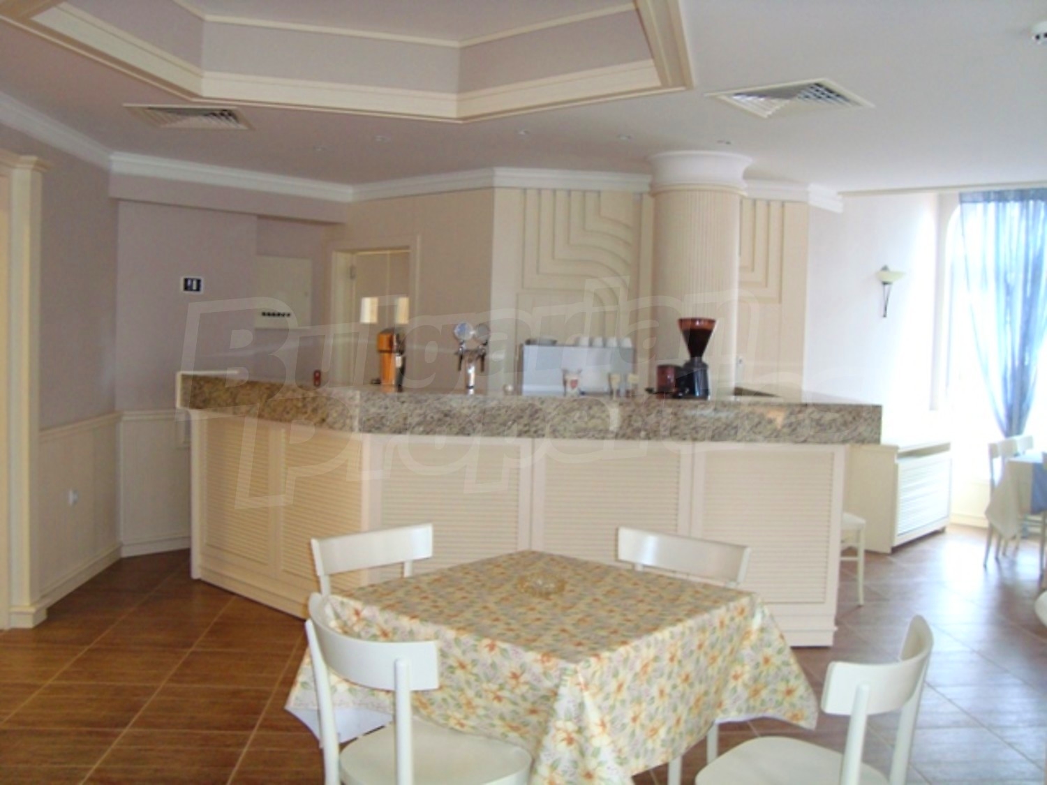 Gallery Picture 12