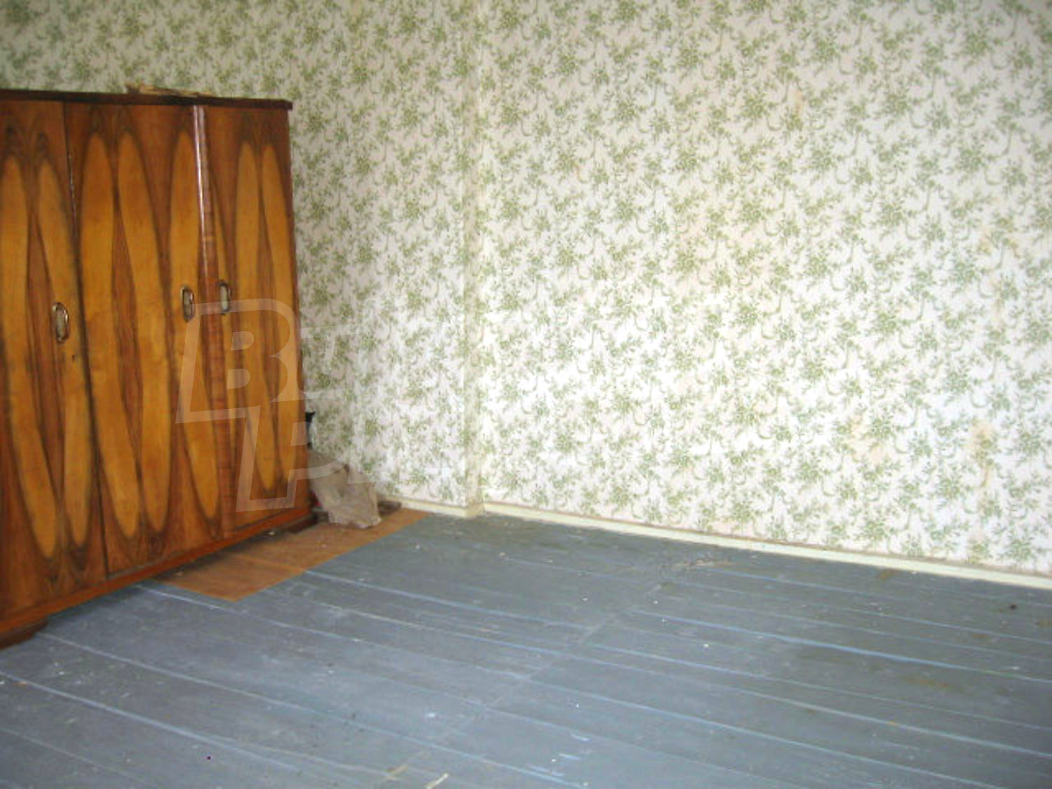Gallery Picture 28