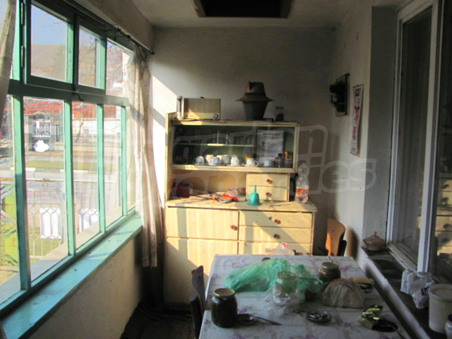 Gallery Picture 9