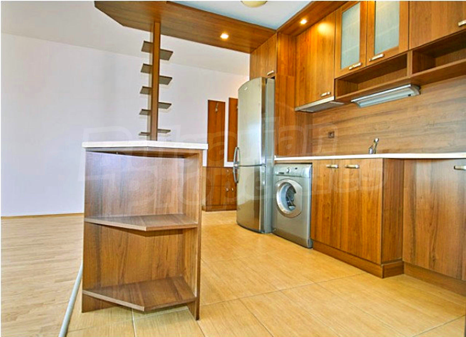 Gallery Picture 5