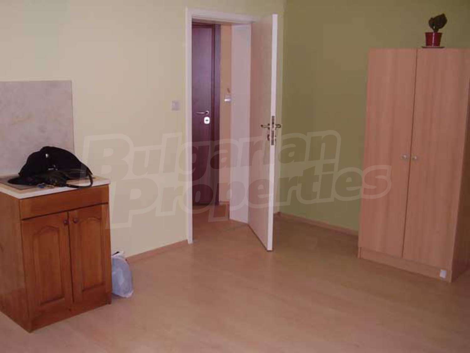Gallery Picture 2
