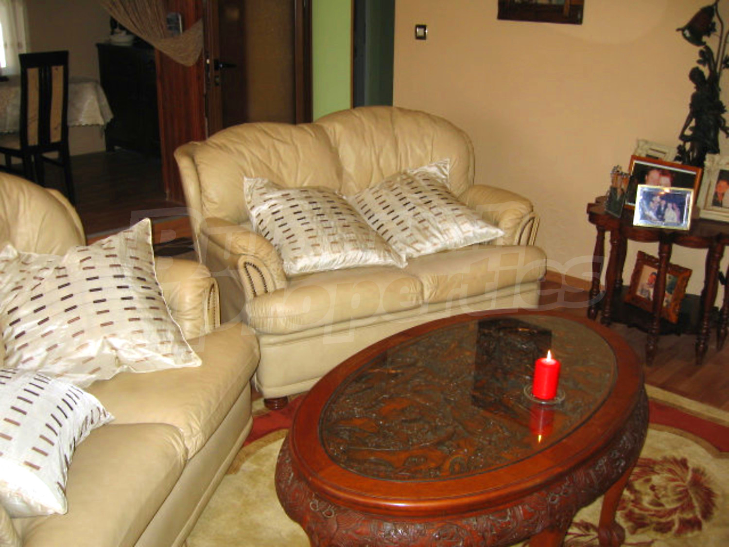 Gallery Picture 42