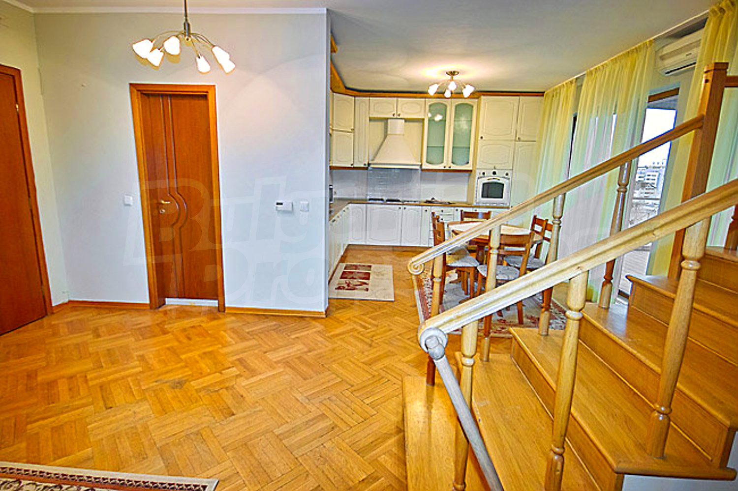 Gallery Picture 10