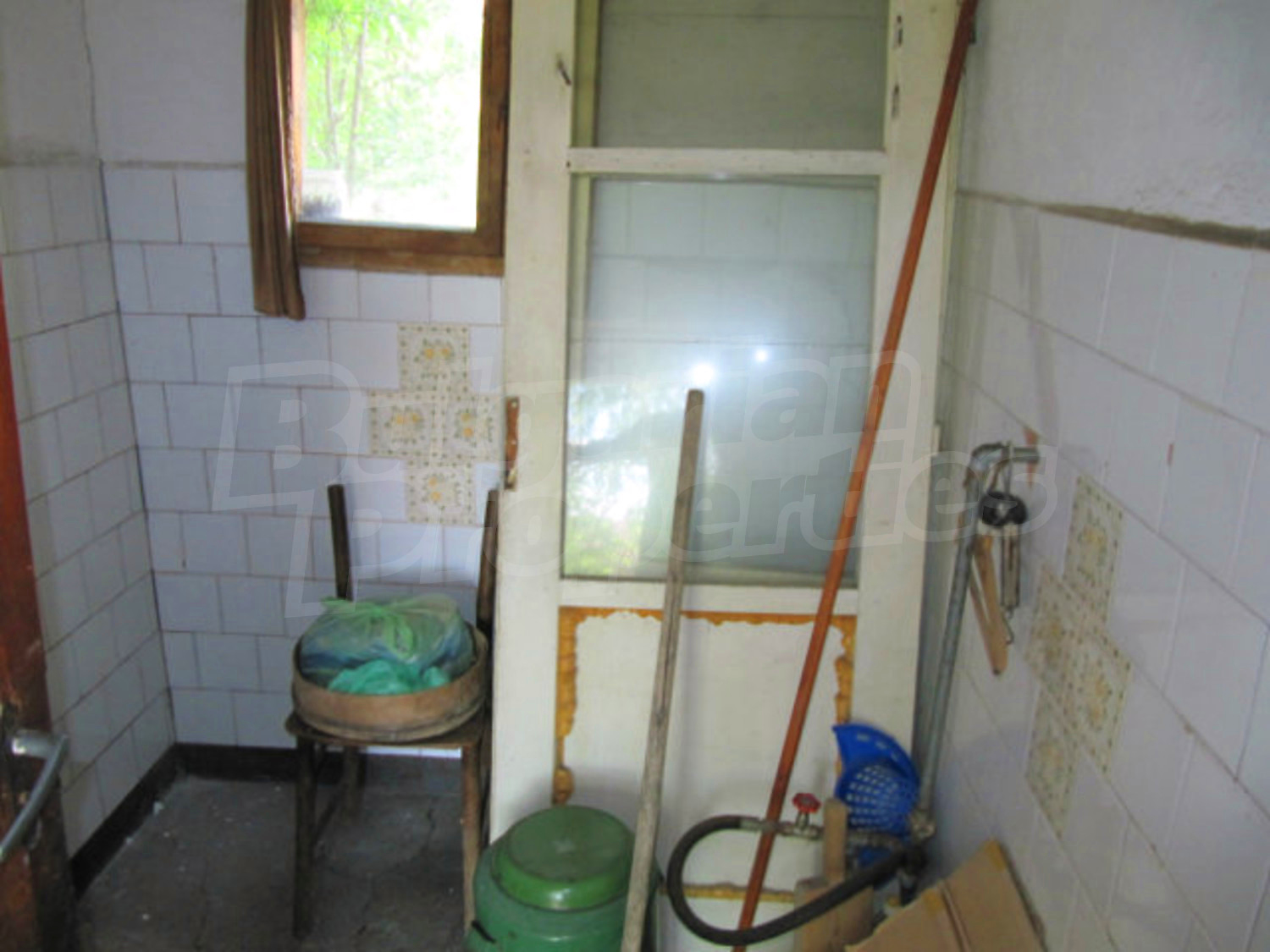 Gallery Picture 37