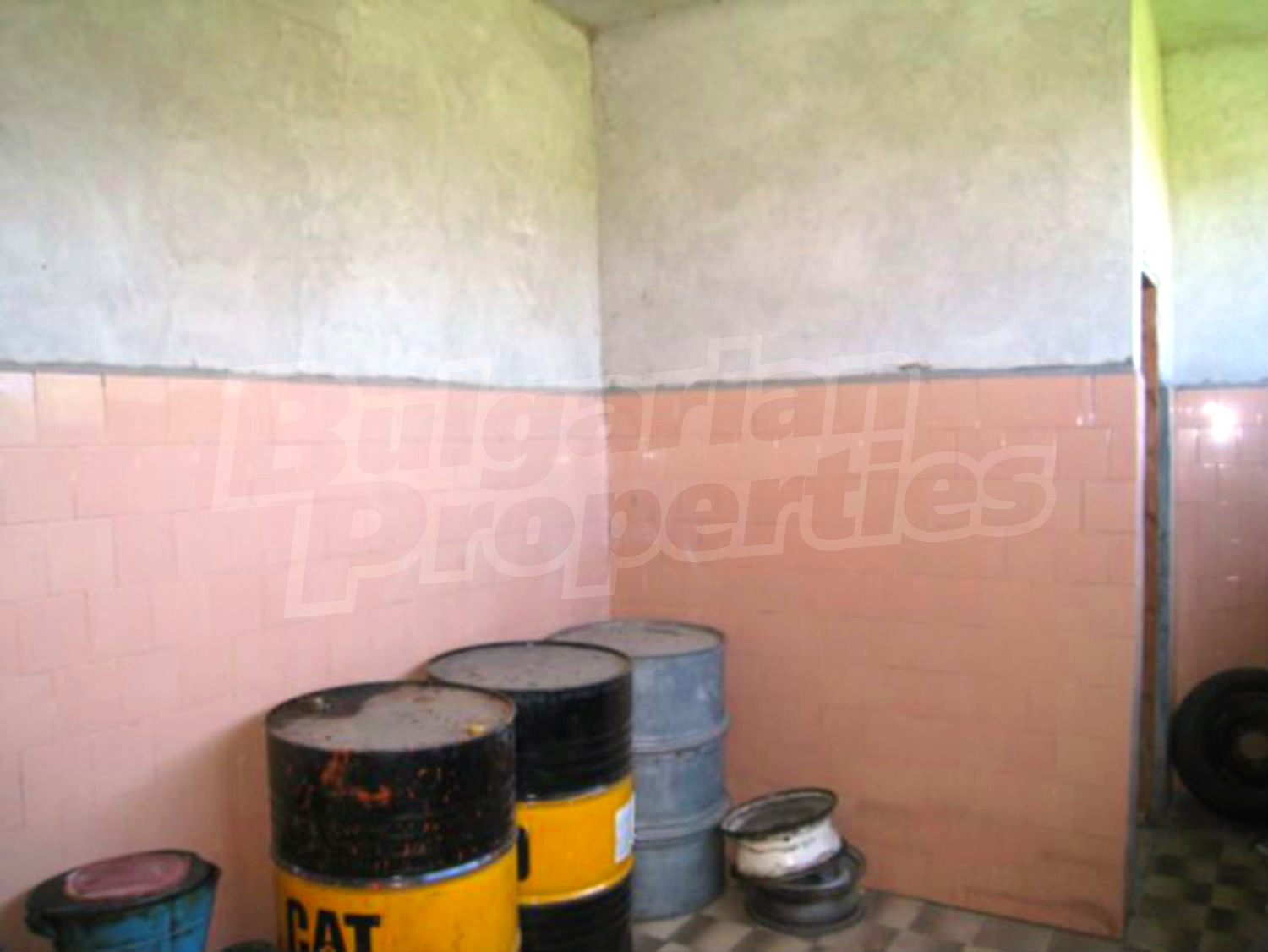Gallery Picture 16