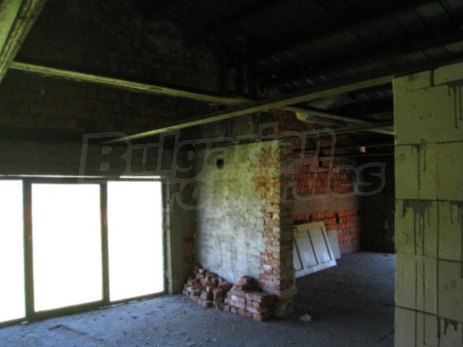 Gallery Picture 18