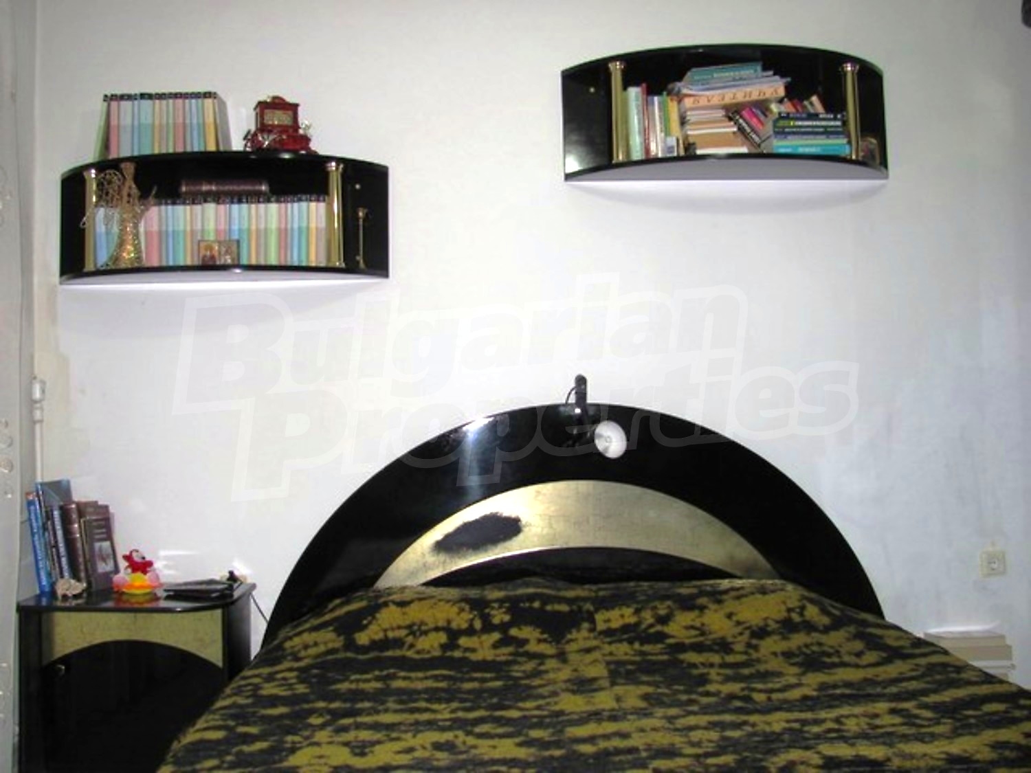 Gallery Picture 11