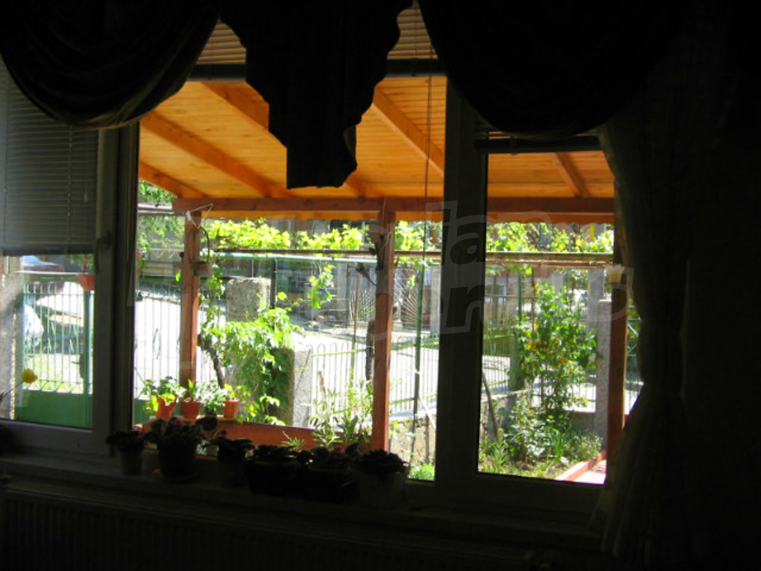 Gallery Picture 9