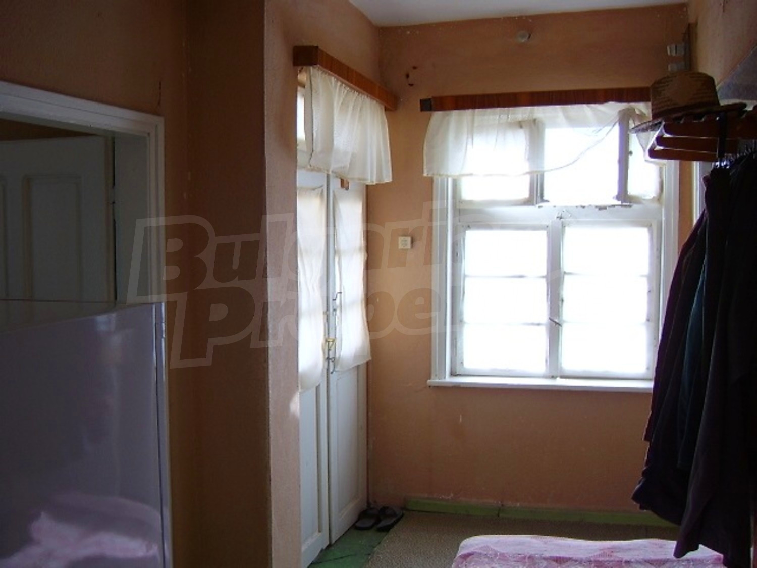 Gallery Picture 9