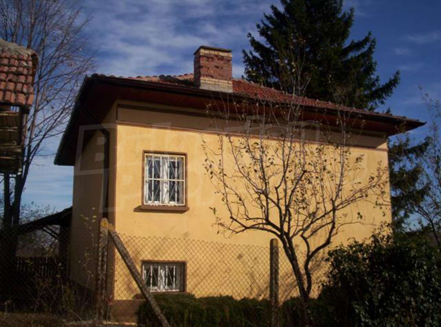 House for sale near Pleven, Bulgaria Twostorey house in Mechka